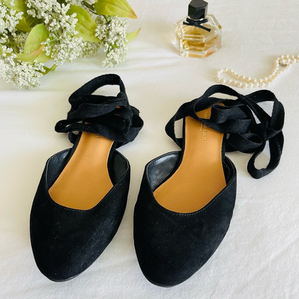 Ballet flats